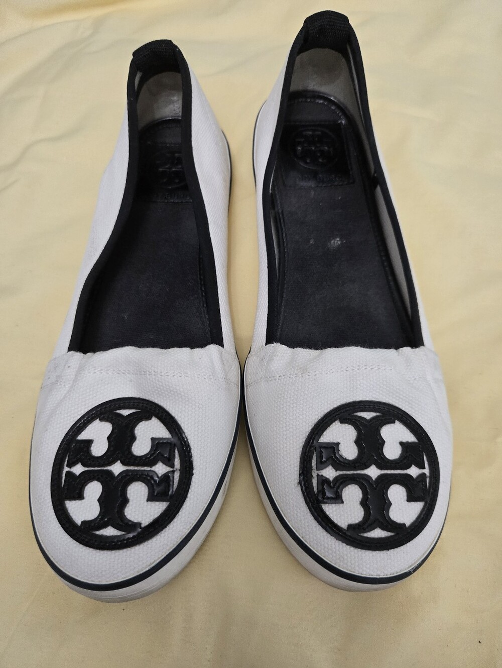 Tory Burch Raymond White Slip-On Sneakers Canvas Flats 7.5